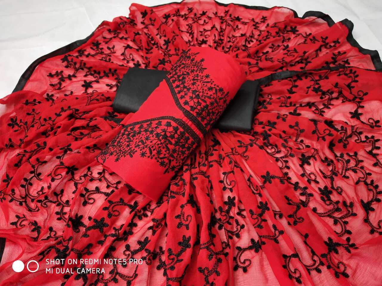 Hand Painted Sarees in Pune Vibrant, Artistic, Unique Designs