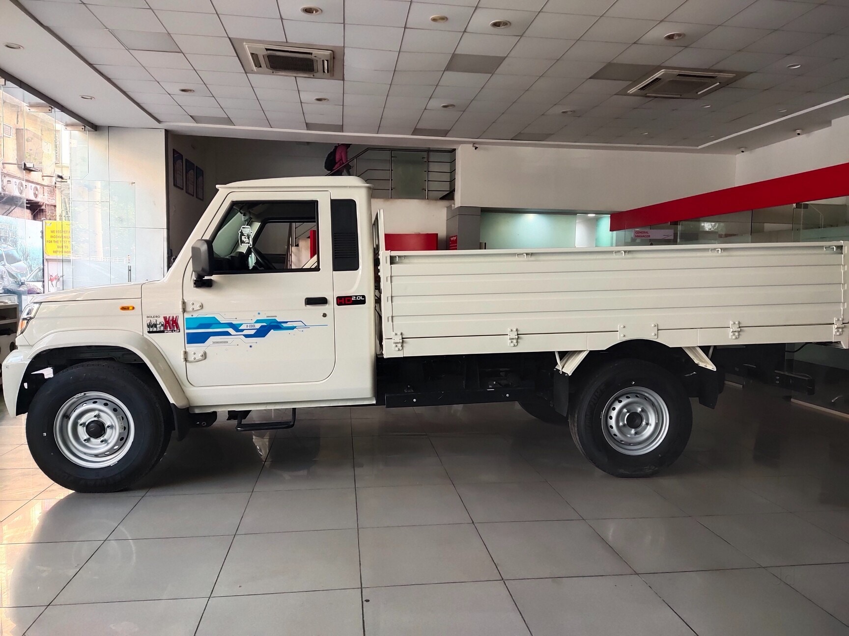 ※Grande※ Mahindra Commercial Vehicle - Mahindra Commercial Gaadi Price