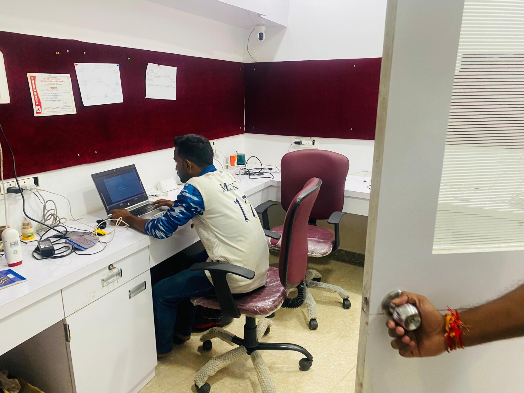 Meet Broadband Services in Dahisar East, Mumbai - Best Business ...