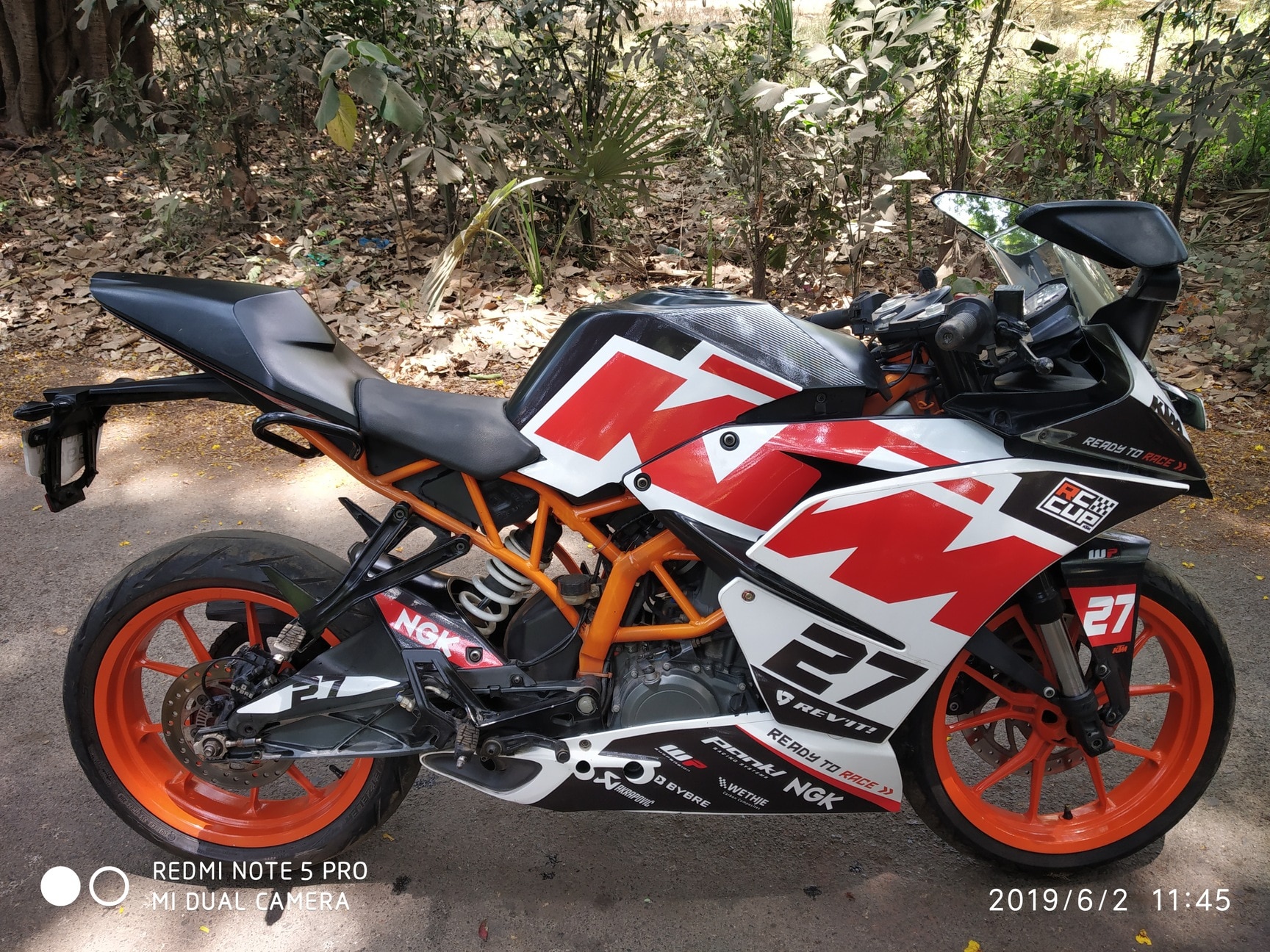 Modified Hand Two Wheeler Second Hand Scooter In Surat