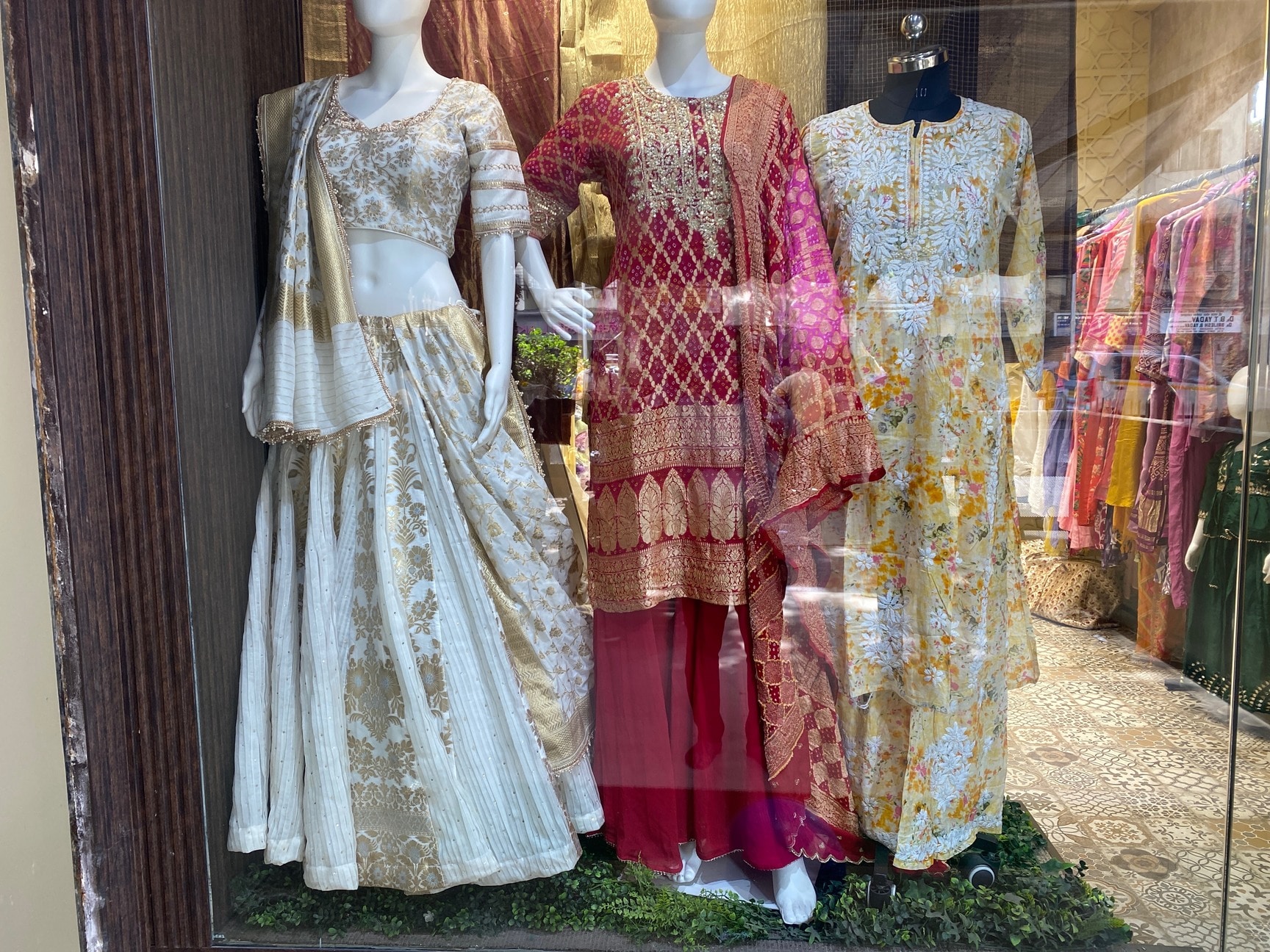 ladies readymade dress wholesale market in mumbai Top Dress Material Retailers in Mumbai Central - Best Ladies Dress Material  Dealers Mumbai near me
