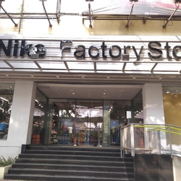 nike factory outlet mulund