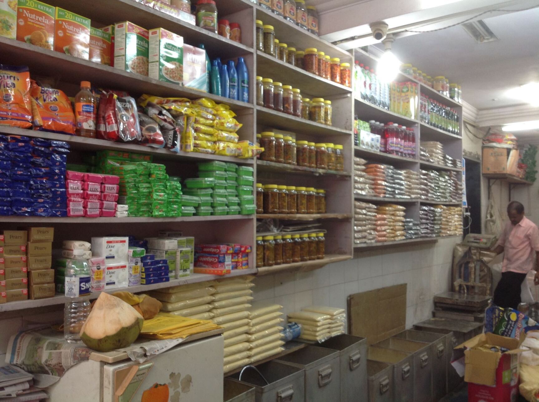 Roshan Atta & Stores in Sion Koliwada,Mumbai - Best Provision