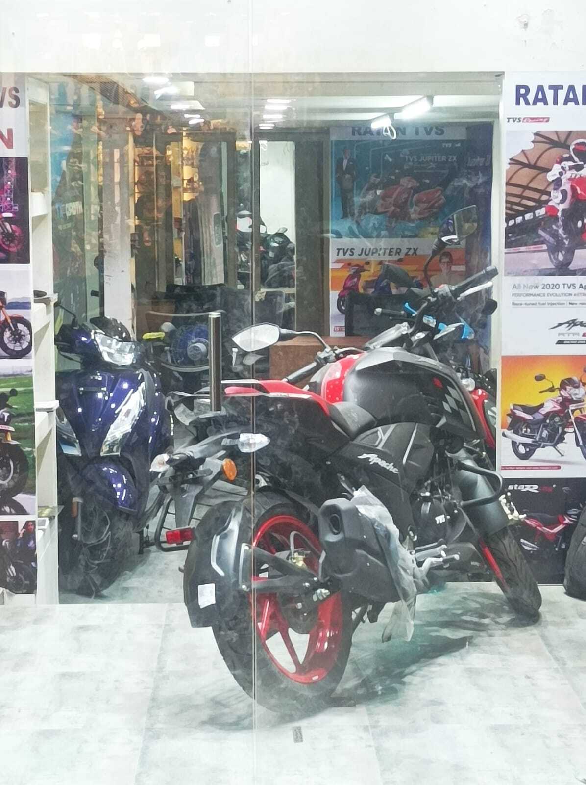 Top Tvs Apache Rr 310 (authorised) Motorcycle Dealers in Amaraavathi