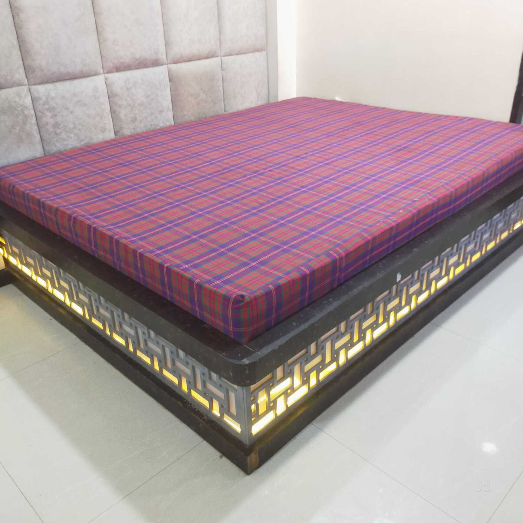 Foam Bed Mattress in Nagpur Comfortable Durable Sleeping