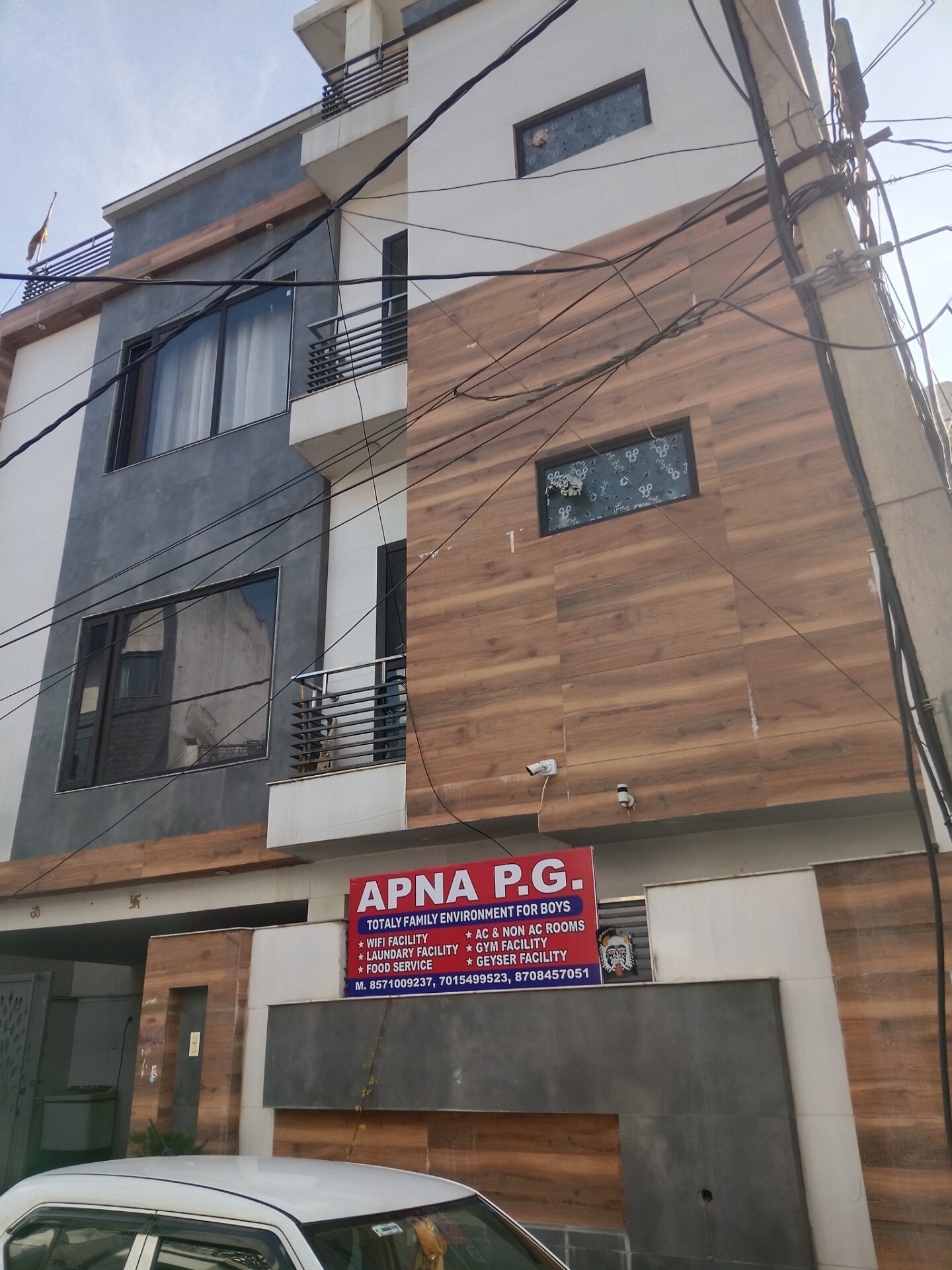 List of Top PG For Boys in Sarai Bachhra - Best PG Rooms For Mens ...