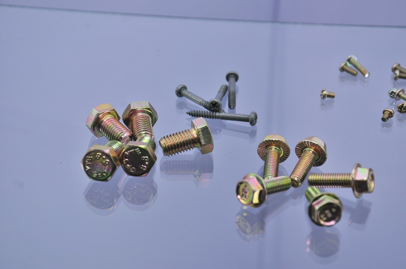 Threaded stud in Karad Durable Fasteners for Robust Applications