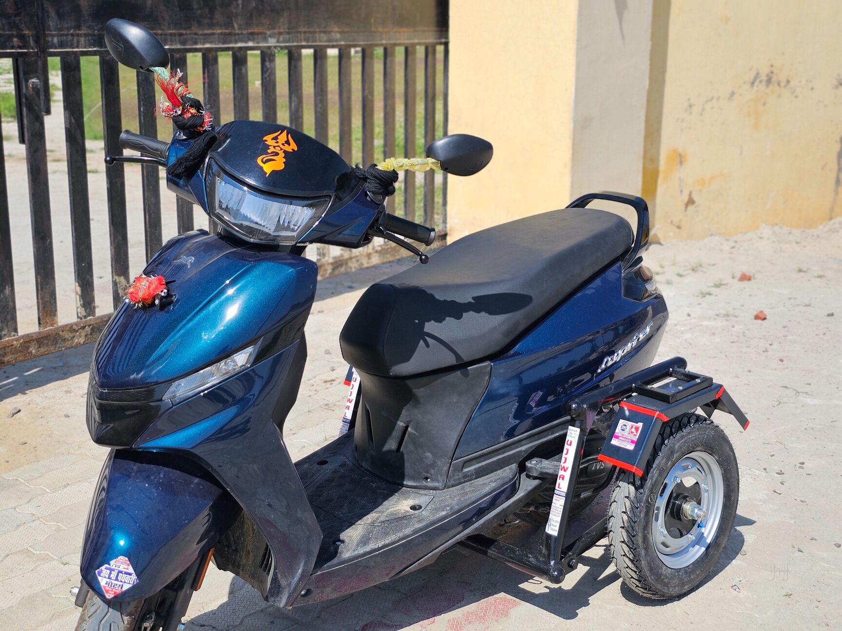 Bike Side Wheel Attachment Kit Price Starting From Rs 13,500/Pc