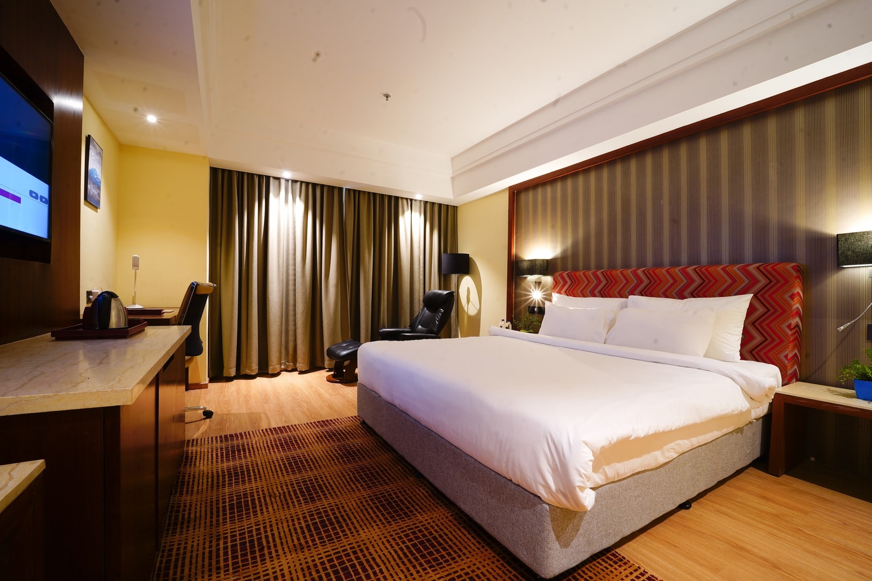 Hotel Babylon Capital in Jivan Vihar, Raipur-Chhattisgarh - Best Business  Centres in Raipur-Chhattisgarh - Justdial