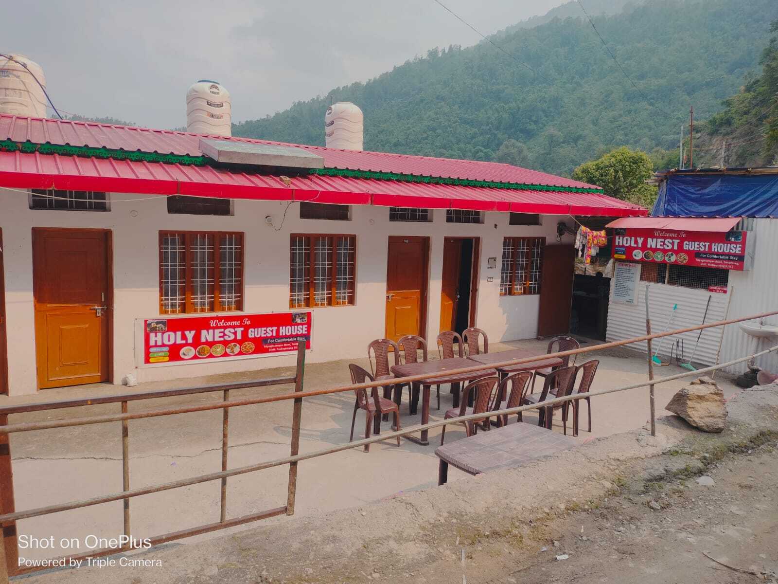 Elite Nest Hotel, Sitapur