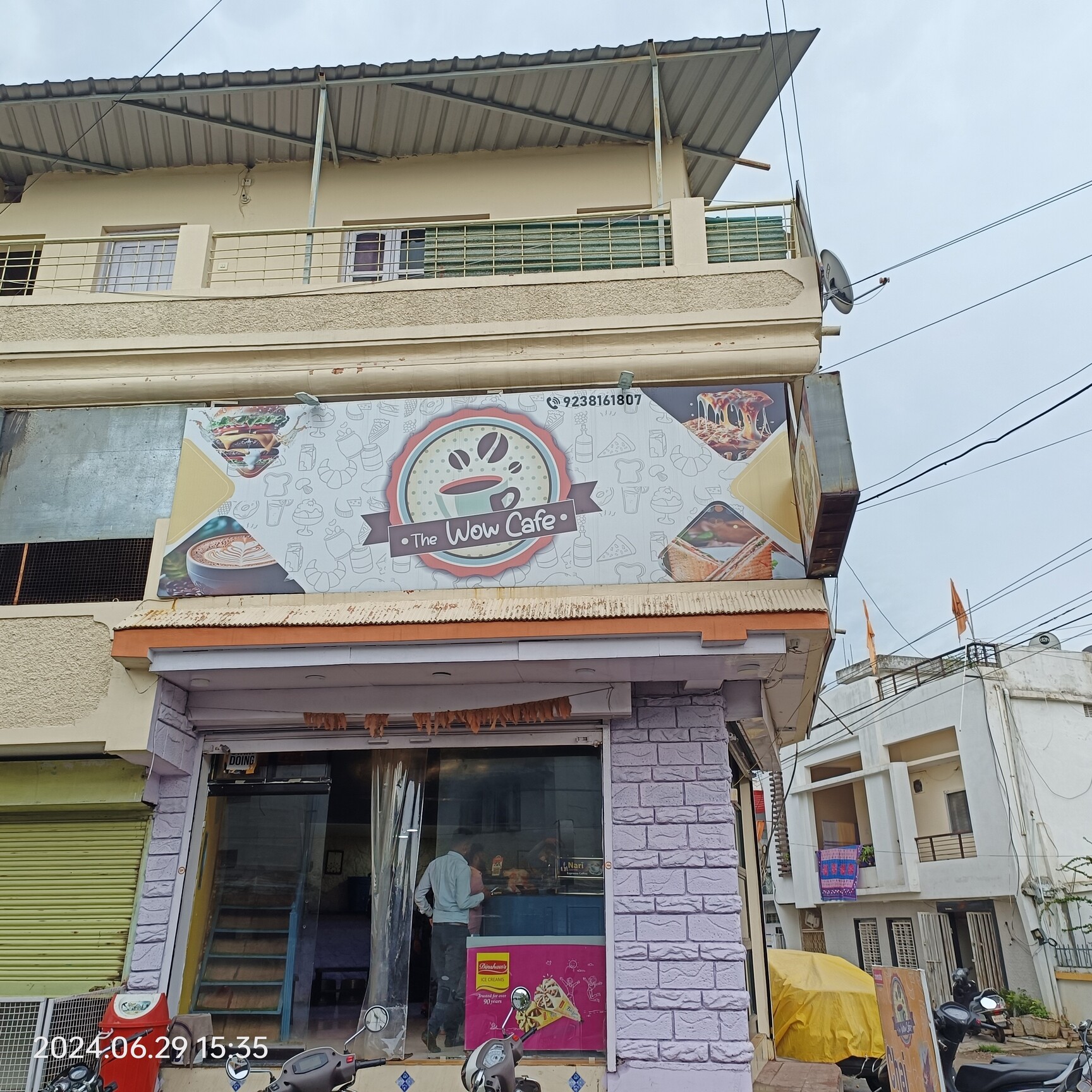 The wow cafe in Barapatthar,Seoni - Best Pizza Outlets near me in
